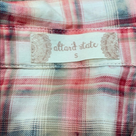 Altar’d State raw hem bleached stained button down - Picture 4 of 5